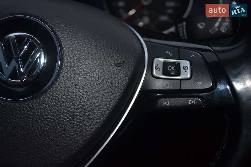 Универсал Volkswagen Passat 2016 в Николаеве