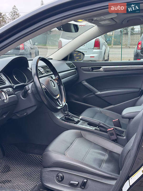 Седан Volkswagen Passat 2017 в Кривом Роге
