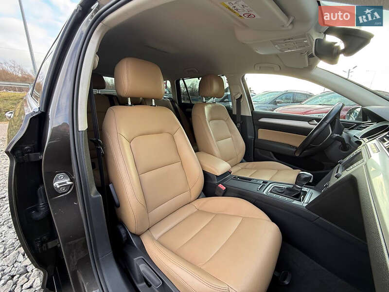 Универсал Volkswagen Passat 2015 в Стрые фото 30 Универсал Volkswagen Passat 2015 в Стрые