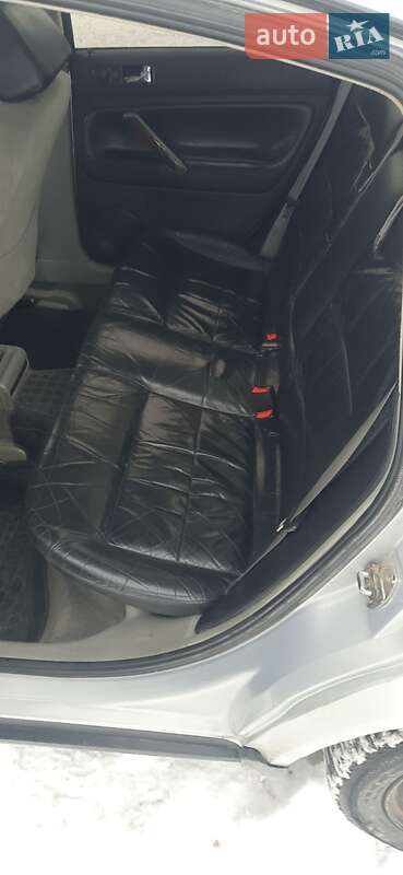 Седан Volkswagen Passat 1997 в Овруче