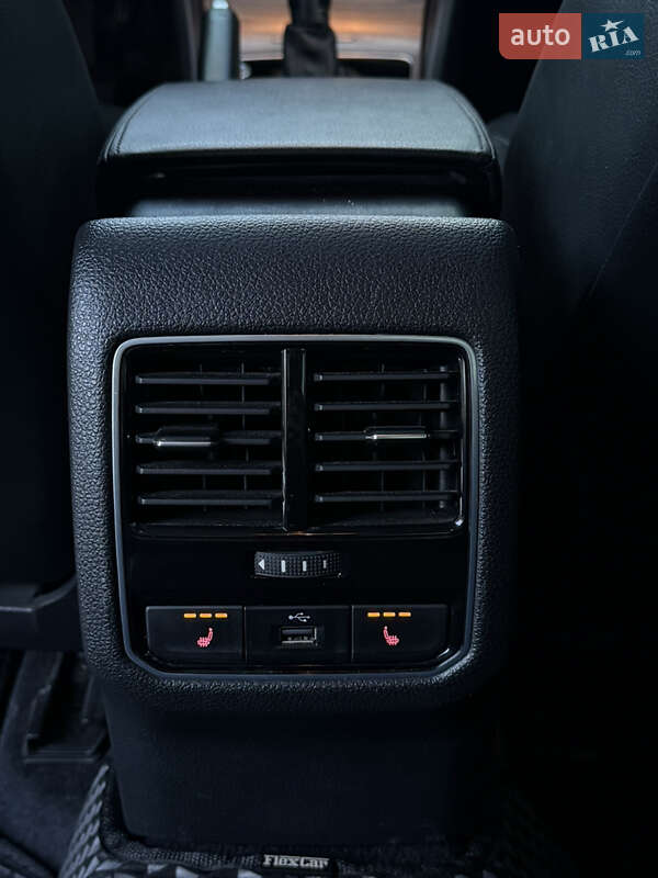 Седан Volkswagen Passat 2016 в Трускавці