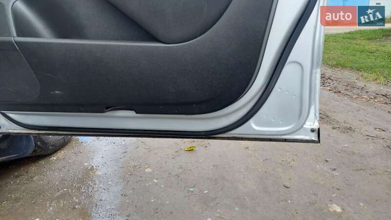 Универсал Volkswagen Passat 2009 в Волочиске