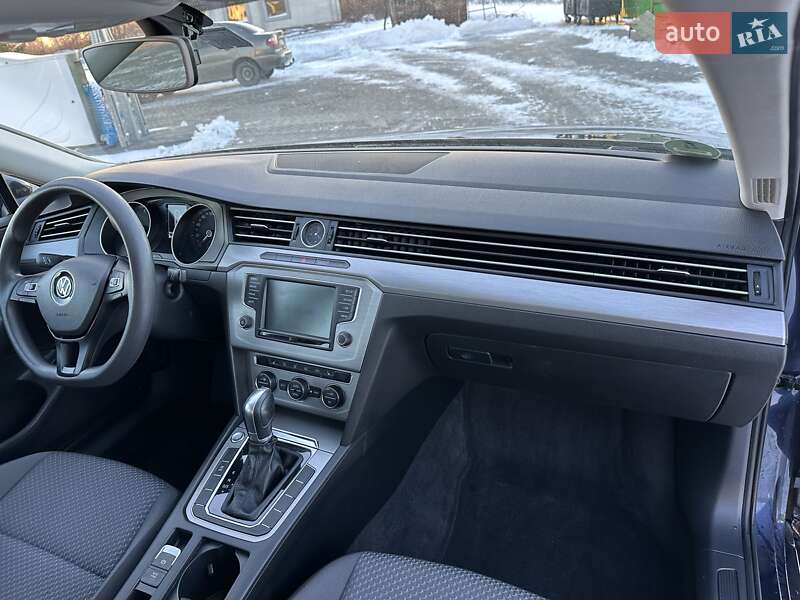 Универсал Volkswagen Passat 2015 в Козове
