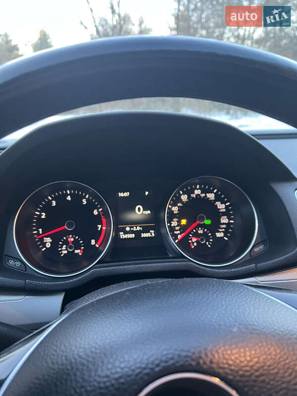 Седан Volkswagen Passat 2018 в Новояворовске