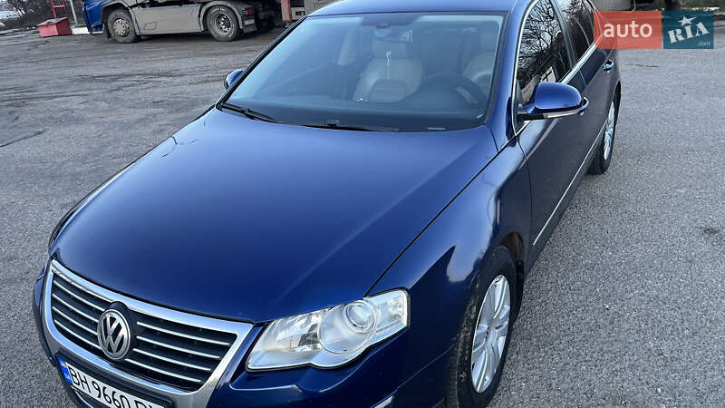 Седан Volkswagen Passat 2005 в Одессе
