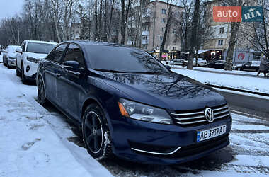 Седан Volkswagen Passat 2012 в Виннице