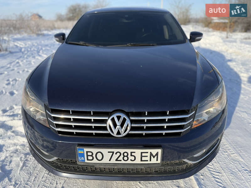 Седан Volkswagen Passat 2014 в Тернополе