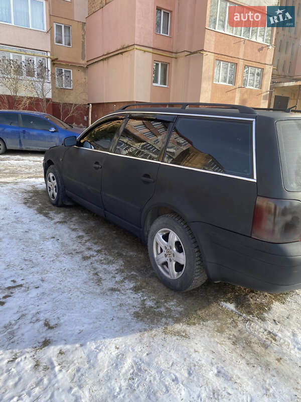 Универсал Volkswagen Passat 2001 в Яворове
