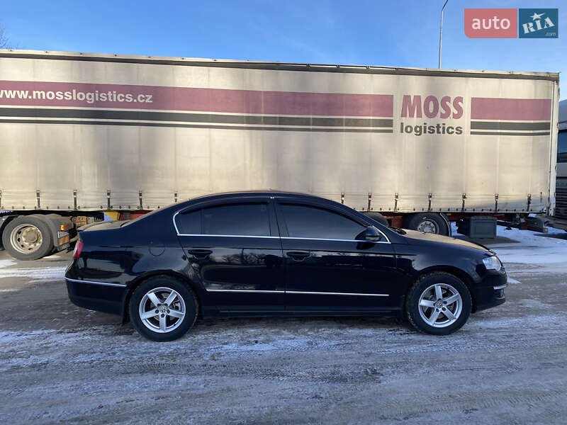 Седан Volkswagen Passat 2008 в Хмельницком