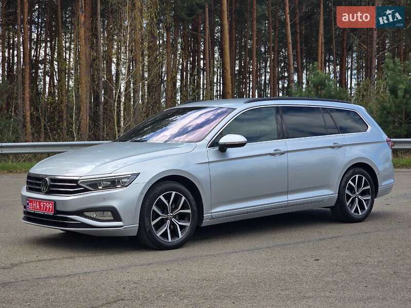 Volkswagen Passat 2021