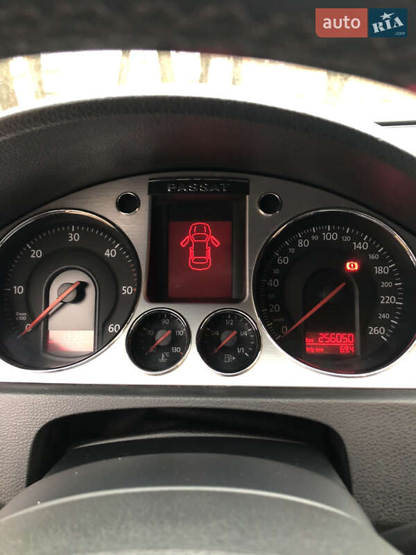 Седан Volkswagen Passat 2008 в Кропивницькому