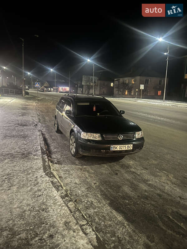 Volkswagen Passat 1998 Volkswagen Passat 1998