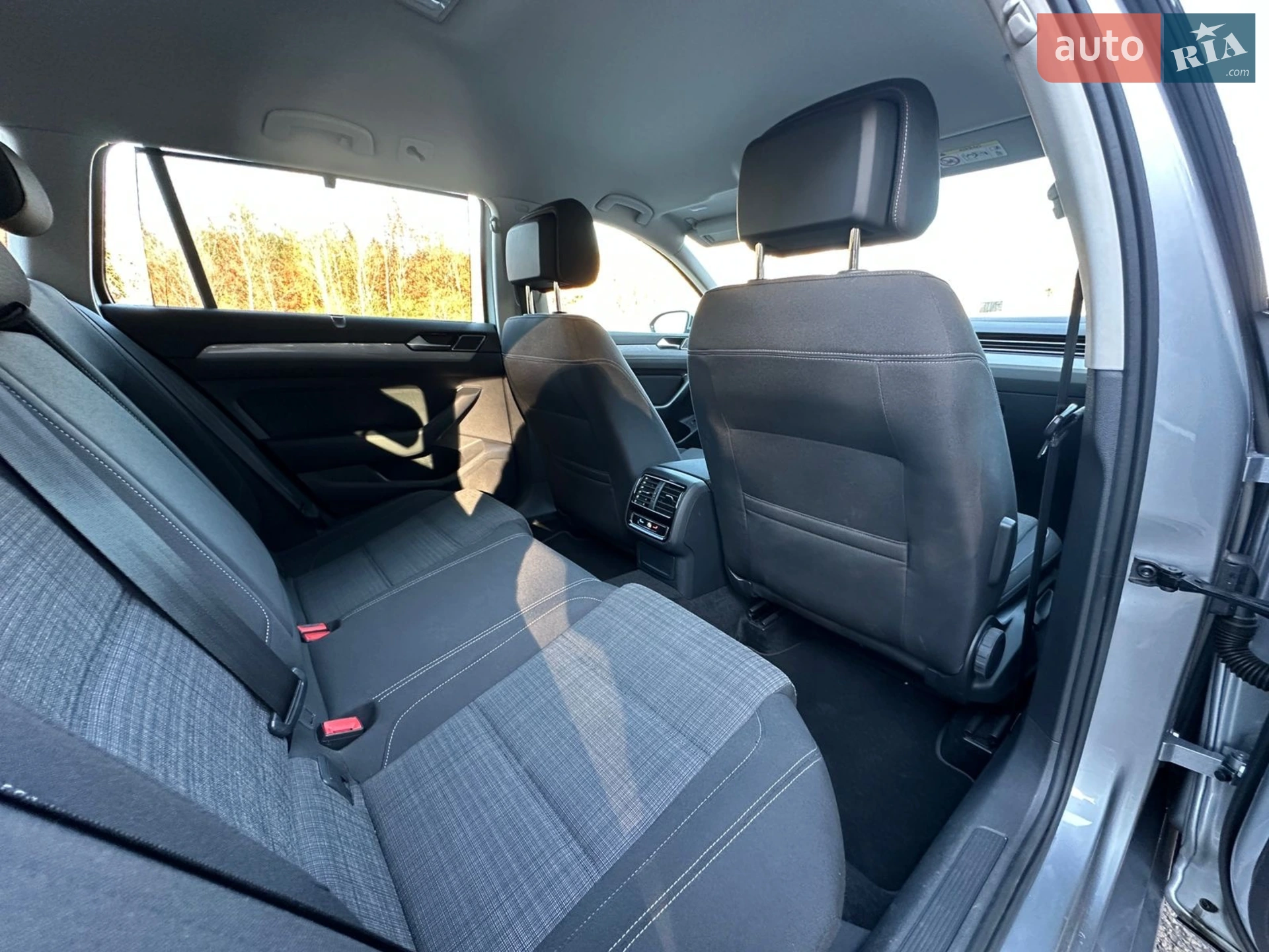 2021 Volkswagen Passat - мініатюра 32