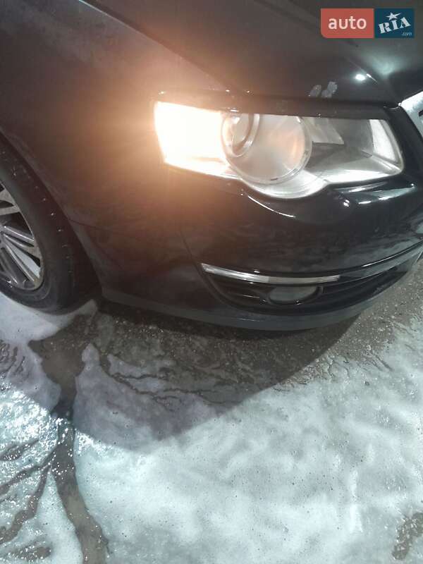 Седан Volkswagen Passat 2006 в Хмельнике