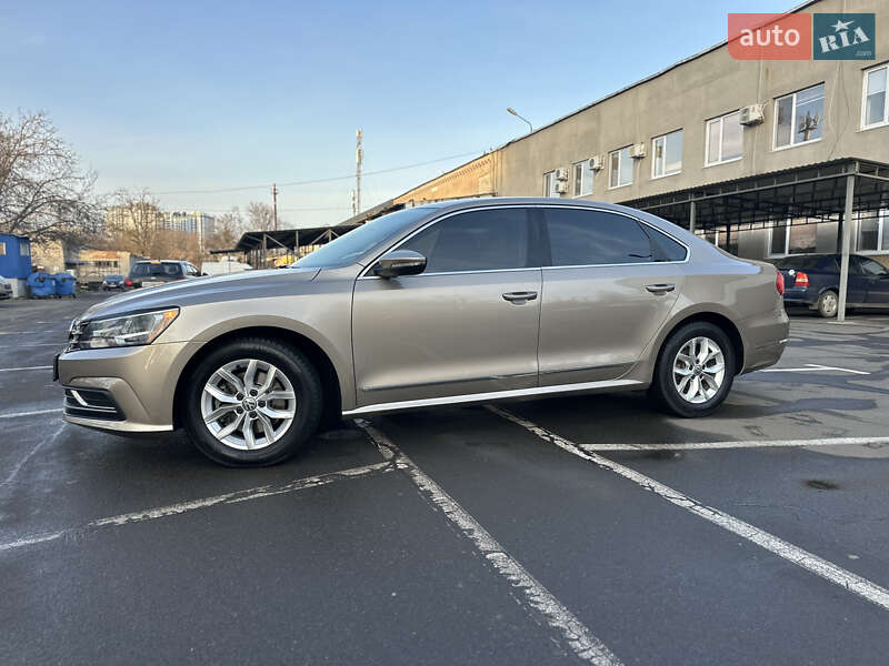 Седан Volkswagen Passat 2015 в Одессе фото 2 Седан Volkswagen Passat 2015 в Одессе