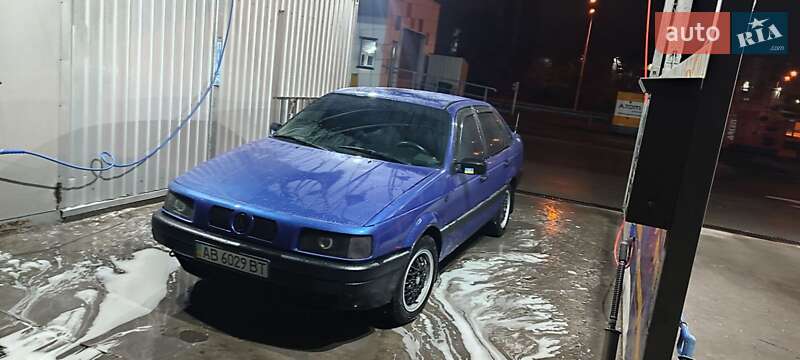 Volkswagen Passat 1990