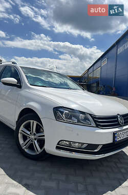 Универсал Volkswagen Passat 2012 в Кременце