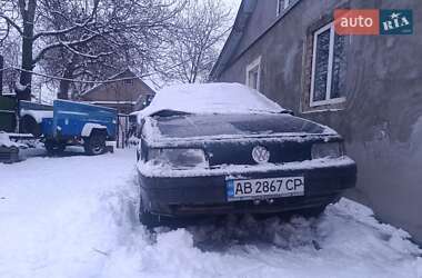 Седан Volkswagen Passat 1993 в Мурованых Куриловцах