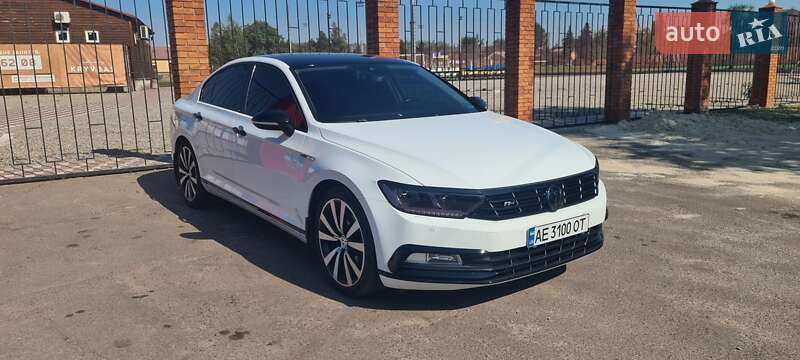 Седан Volkswagen Passat 2015 в Кривом Роге