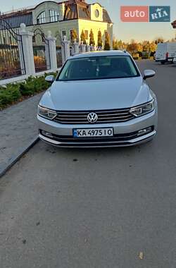 Универсал Volkswagen Passat 2015 в Виннице