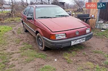 Седан Volkswagen Passat 1989 в Борзні