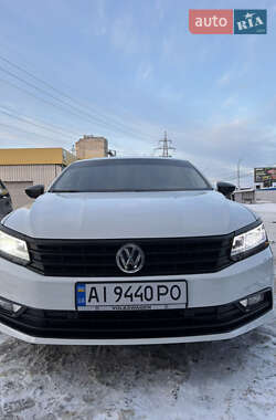 Седан Volkswagen Passat 2018 в Вишгороді