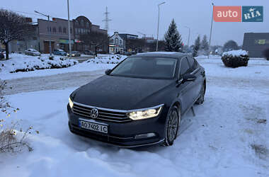 Седан Volkswagen Passat 2018 в Мукачево