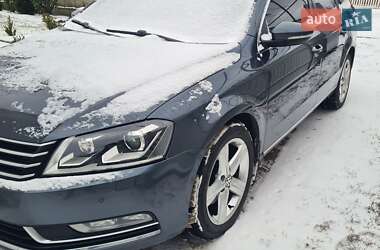 Универсал Volkswagen Passat 2011 в Березному