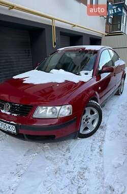Седан Volkswagen Passat 1997 в Вінниці
