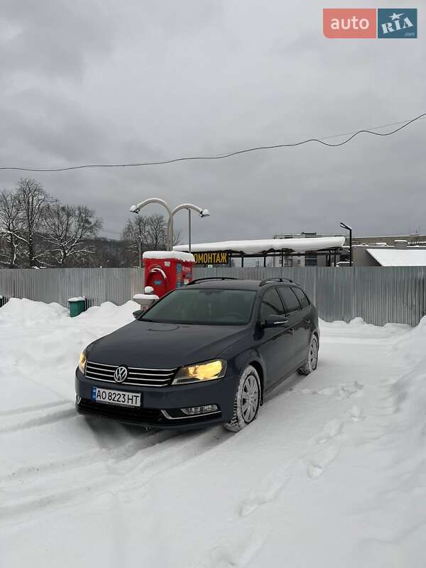 Volkswagen Passat 2011