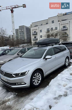 Универсал Volkswagen Passat 2015 в Стрые