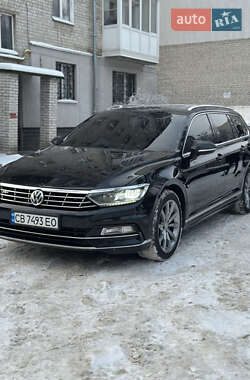 Універсал Volkswagen Passat 2016 в Києві