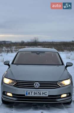 Седан Volkswagen Passat 2016 в Калуші