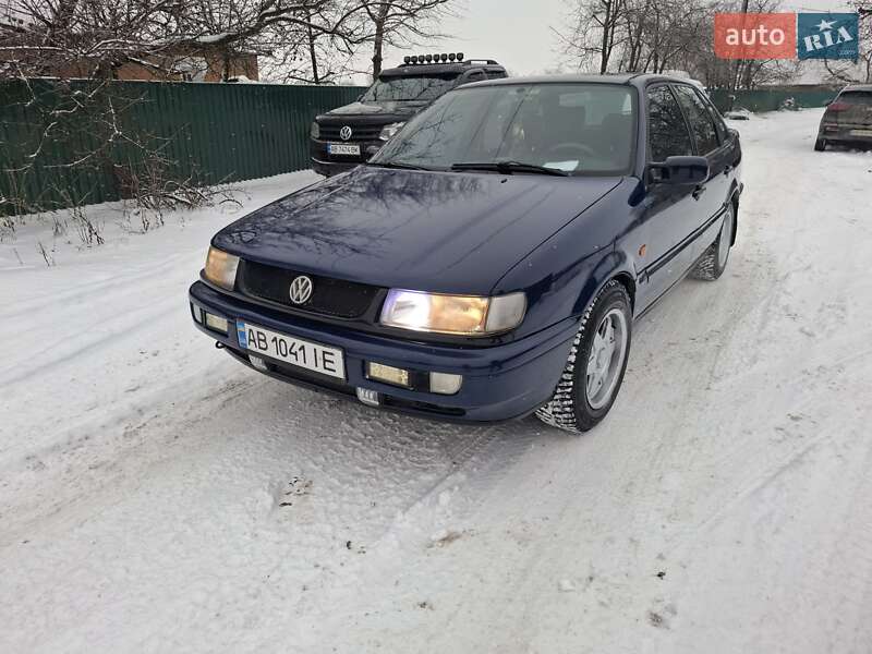 Volkswagen Passat 1993