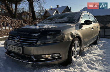 Универсал Volkswagen Passat 2012 в Нижними Становцами