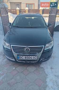 Універсал Volkswagen Passat 2007 в Радехові
