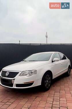Седан Volkswagen Passat 2006 в Одесі
