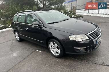 Универсал Volkswagen Passat 2009 в Полтаве