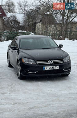 Седан Volkswagen Passat 2012 в Городку