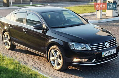 Седан Volkswagen Passat 2012 в Одесі