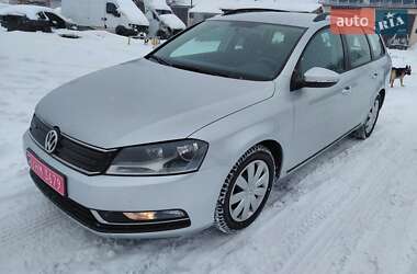 Универсал Volkswagen Passat 2014 в Сокале