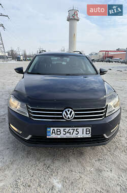 Універсал Volkswagen Passat 2011 в Києві