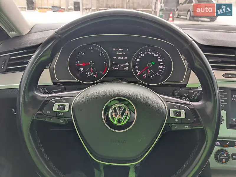 Volkswagen Passat 2015 VIN WVWZZZ3CZFE467869 фото оголошення 12 з 44