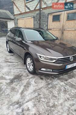 Универсал Volkswagen Passat 2015 в Ивано-Франковске