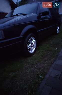 Універсал Volkswagen Passat 1992 в Стрию