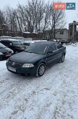 Седан Volkswagen Passat 2002 в Чернигове