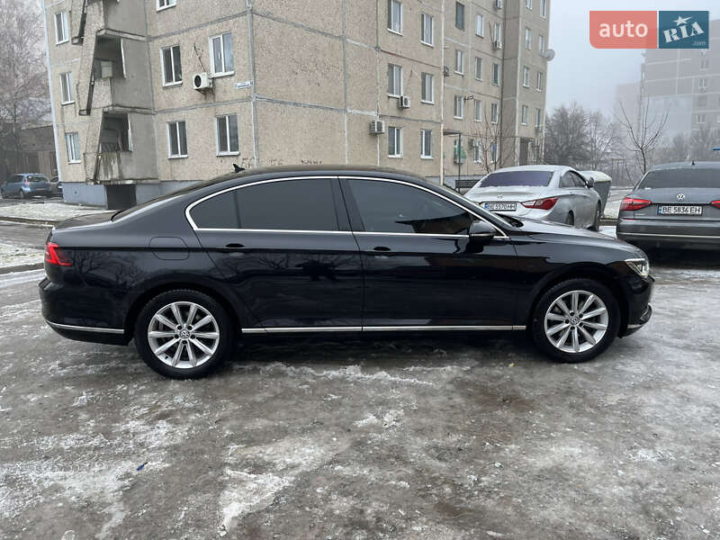Седан Volkswagen Passat 2018 в Южноукраинске