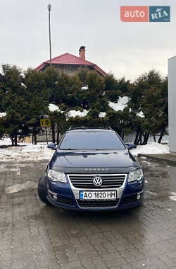 Універсал Volkswagen Passat 2005 в Ужгороді