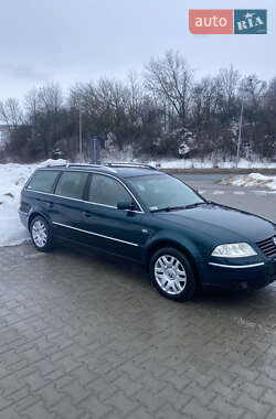 Универсал Volkswagen Passat 2003 в Козове