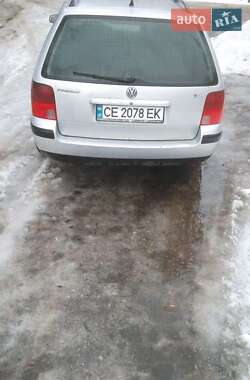 Універсал Volkswagen Passat 2000 в Чернівцях